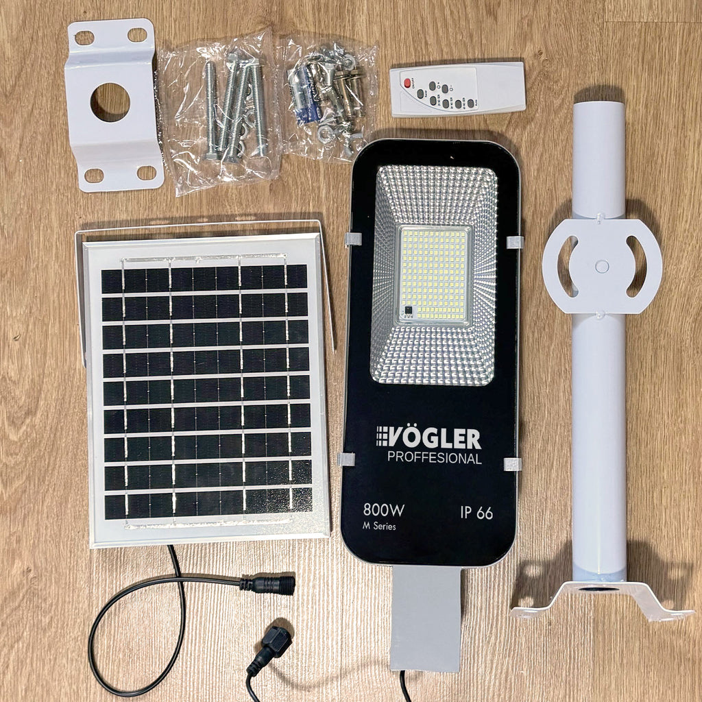 Võimas päikeseenergial töötav lamp, hämardusandur, kaugjuhtimispult, Vögler Professional 800W